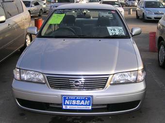 2003 Nissan Sunny Wallpapers