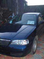 2003 Nissan Sunny Photos