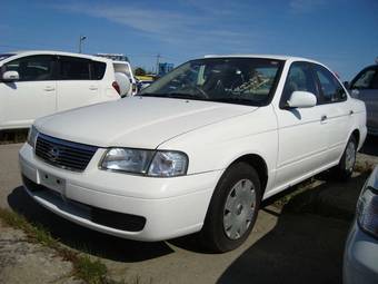 2003 Nissan Sunny Pics