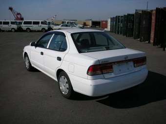 Nissan Sunny