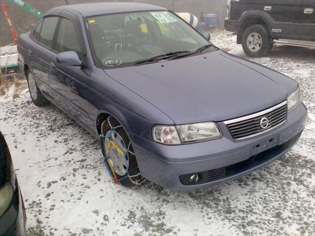 2004 Nissan Sunny