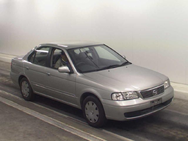 2004 Nissan Sunny