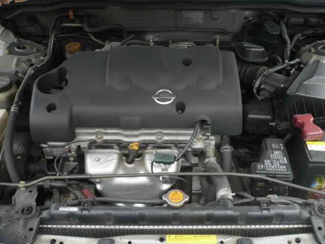 2004 Nissan Sunny