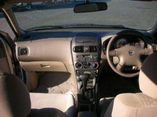 2004 Nissan Sunny
