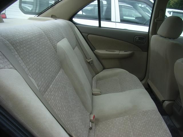 2004 Nissan Sunny