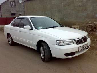 2004 Nissan Sunny