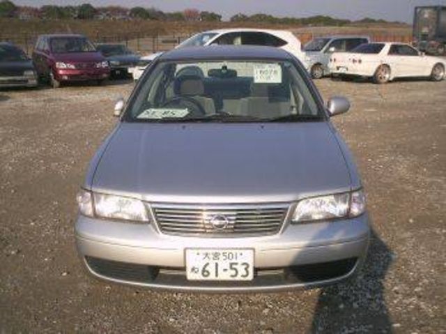 2004 Nissan Sunny