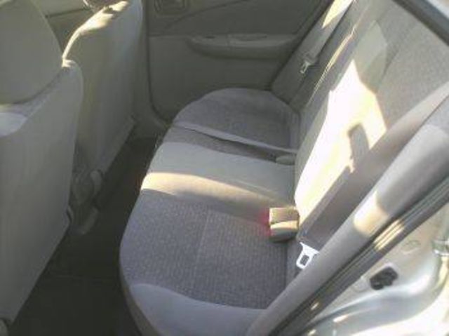 2004 Nissan Sunny