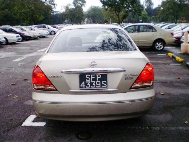 2004 Nissan Sunny