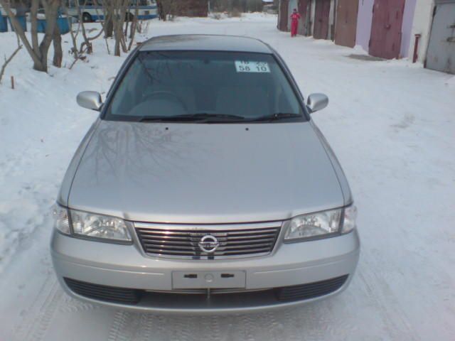 2004 Nissan Sunny
