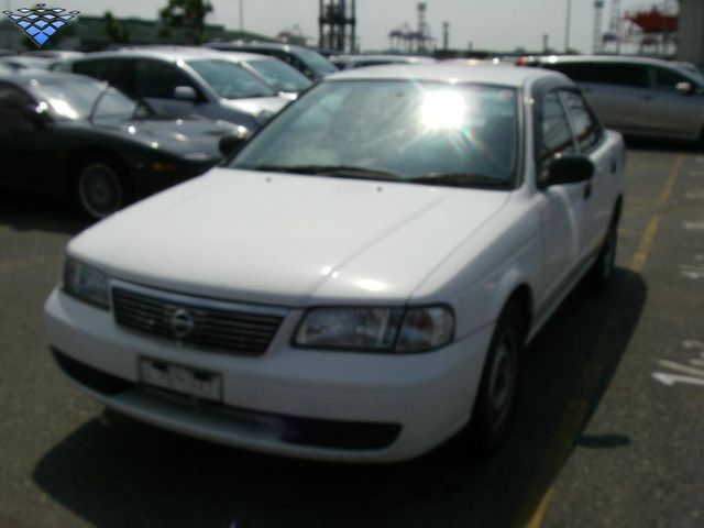 2004 Nissan Sunny