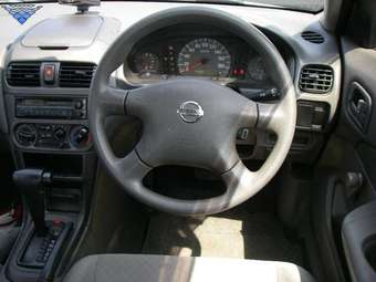 Nissan Sunny