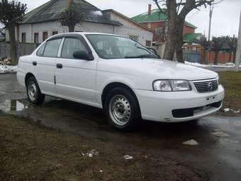 Nissan Sunny