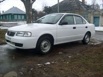 Nissan Sunny