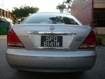 2004 Nissan Sunny Pics