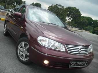 2004 Nissan Sunny Pics