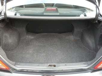 2004 Nissan Sunny Pictures