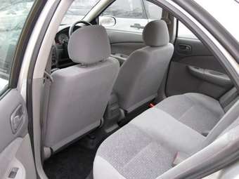 2004 Nissan Sunny Photos