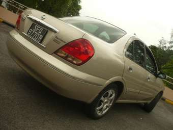 2004 Nissan Sunny Photos