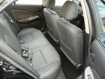 2004 Nissan Sunny Photos