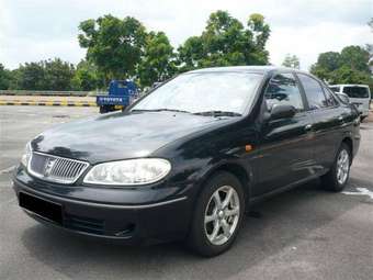 2004 Nissan Sunny Photos