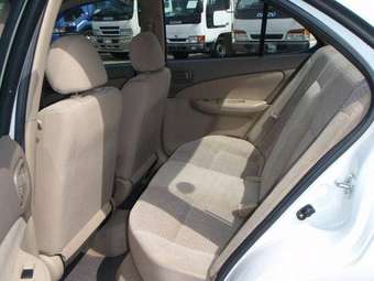 2004 Nissan Sunny Photos