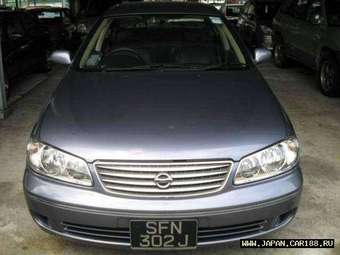 2004 Nissan Sunny Photos