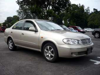 2004 Nissan Sunny Photos