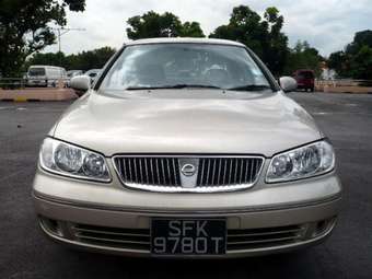 2004 Nissan Sunny Photos