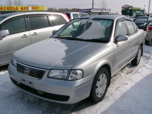 2004 Nissan Sunny