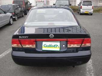 2004 Nissan Sunny Photos