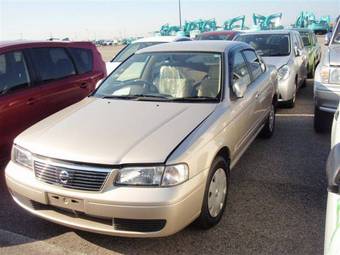 2004 Nissan Sunny Photos