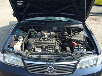 2004 Nissan Sunny Photos