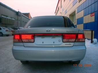 2004 Nissan Sunny Photos