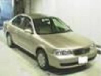 2004 Nissan Sunny Pictures