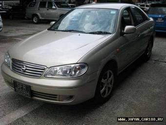 2004 Nissan Sunny Images