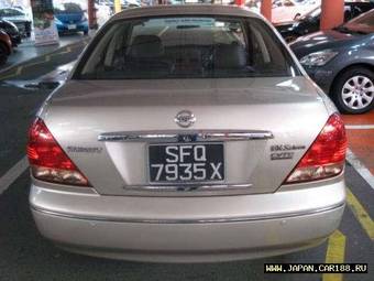 2004 Nissan Sunny Photos
