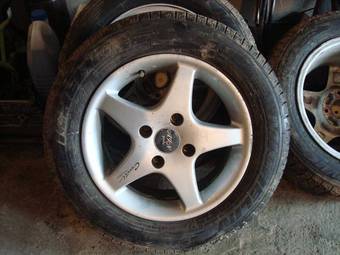 2004 Nissan Sunny Photos