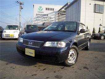 2004 Nissan Sunny Pics