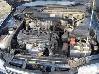 2004 Nissan Sunny Photos