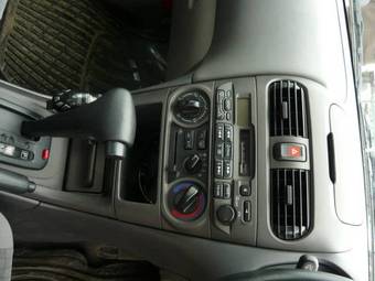 2004 Nissan Sunny For Sale