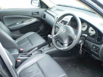 2004 Nissan Sunny Images