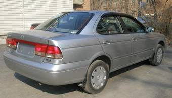 2004 Nissan Sunny Photos