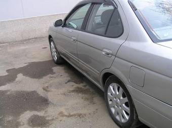 2004 Nissan Sunny Photos