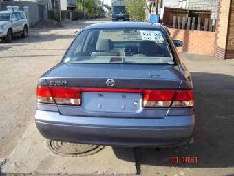 2004 Nissan Sunny Photos