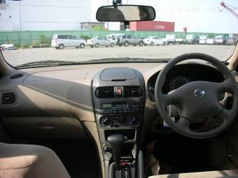 2004 Nissan Sunny Photos