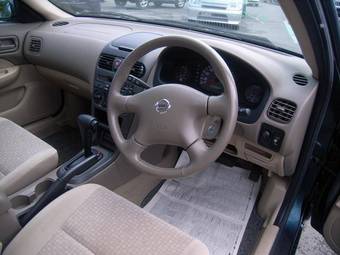 2004 Nissan Sunny Photos