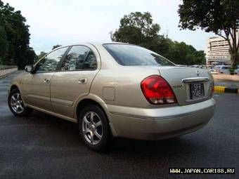 2004 Nissan Sunny Photos