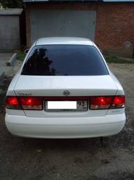 2004 Nissan Sunny Photos