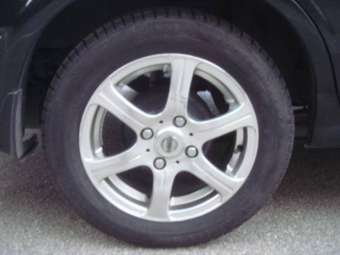 2005 Nissan Sunny Photos